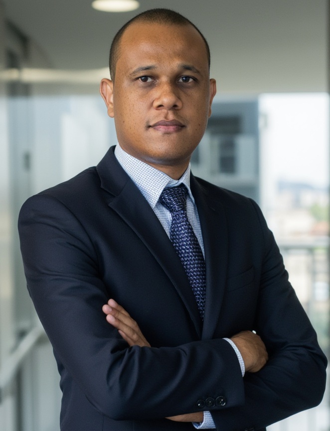 Dr. Marlen do Rosário, advogado